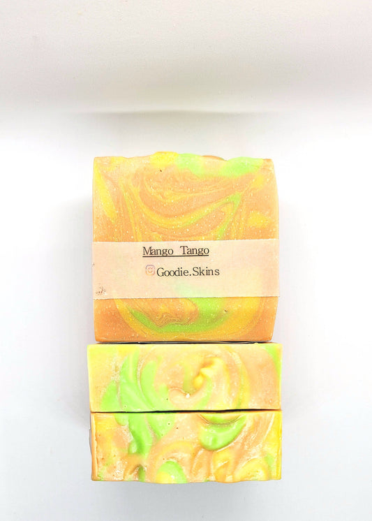 Artisan Soap Bar: Mango Tango