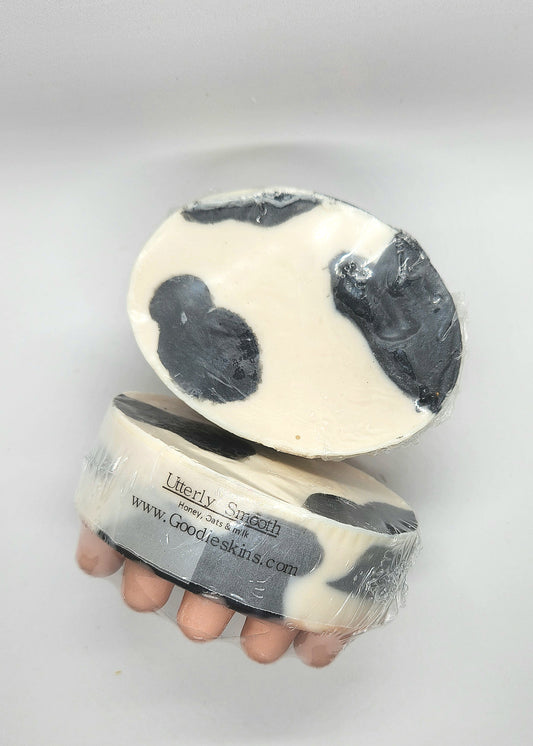 Specialty Soap Bar: Utterly Smooth